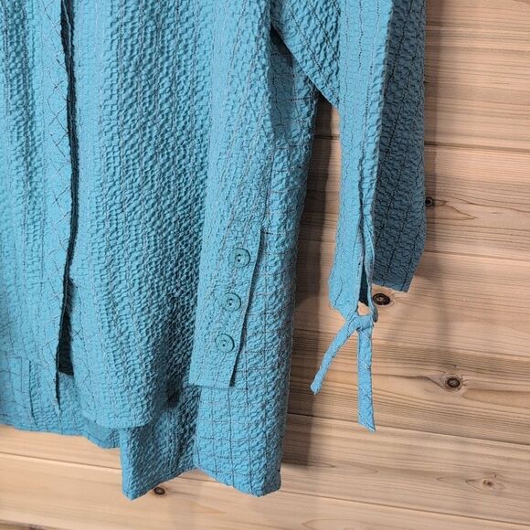 Habitat Top Womens Small Blue Button Front Art Crinkle Blouse - Picture 3 of 9